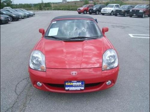 Toyota MR2 Spyder 2003 photo 1