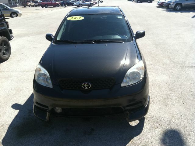 Toyota Matrix 2003 photo 1