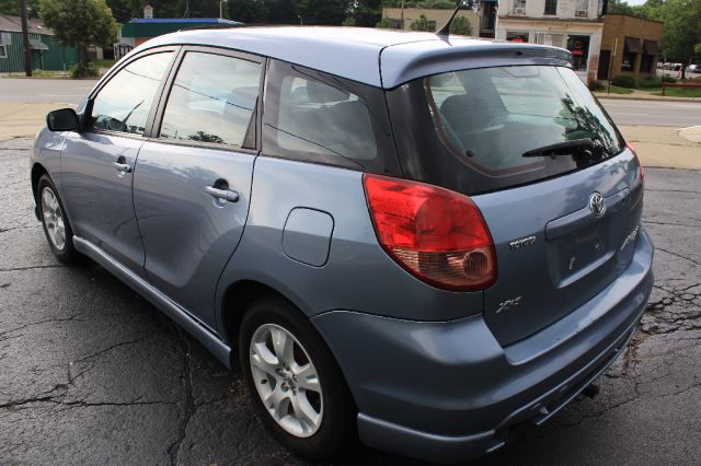 Toyota Matrix 2003 photo 1