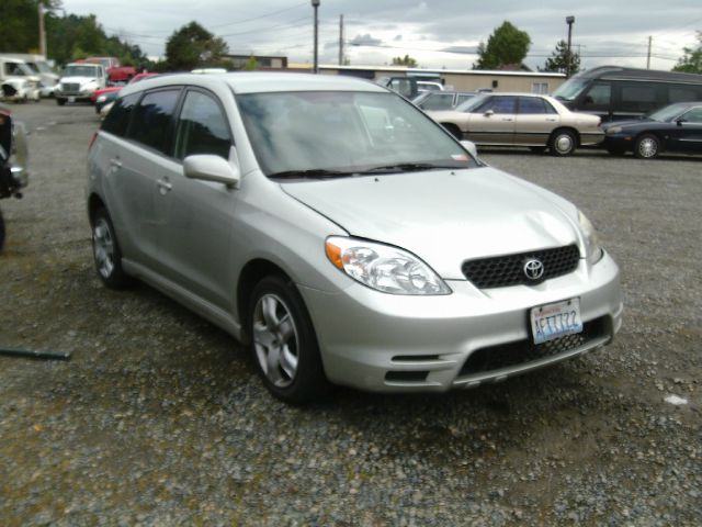 Toyota Matrix 2003 photo 1