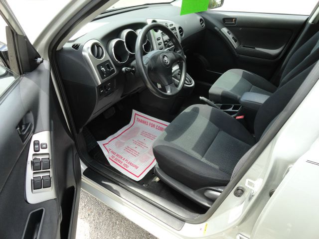 Toyota Matrix 2003 photo 1