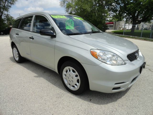 Toyota Matrix 2003 photo 2