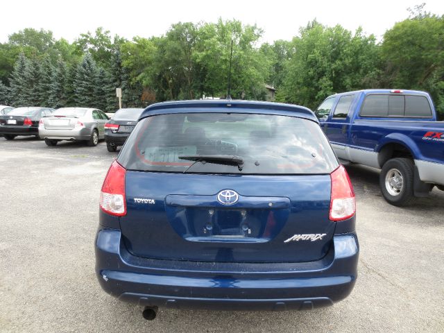 Toyota Matrix 2003 photo 1