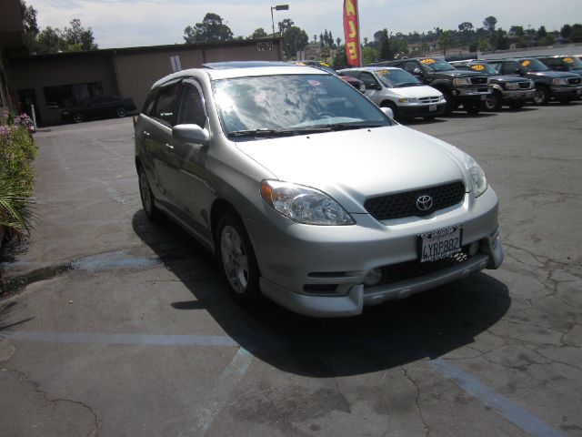 Toyota Matrix 2003 photo 1