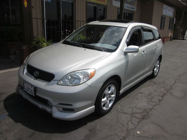 Toyota Matrix 2003 photo 3