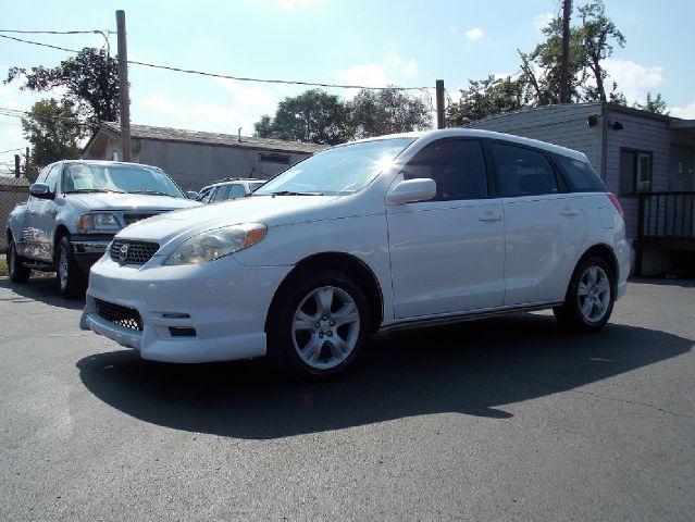 Toyota Matrix 2003 photo 4