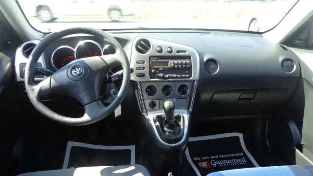 Toyota Matrix 2003 photo 4