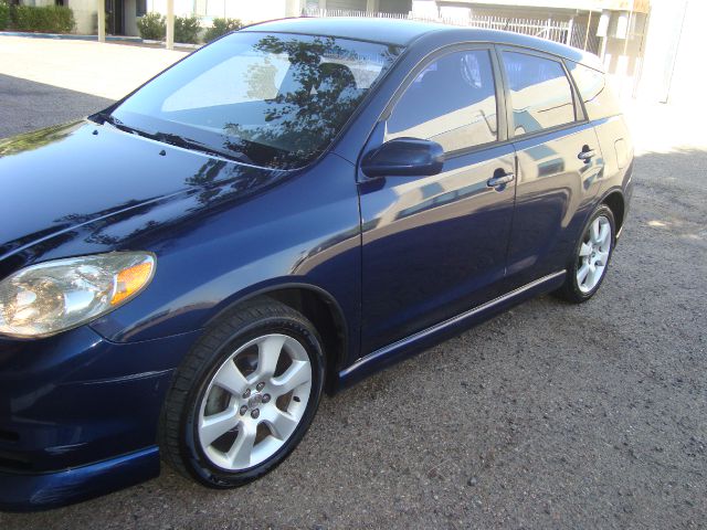 Toyota Matrix 2003 photo 8