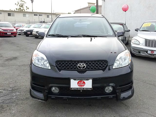 Toyota Matrix 2003 photo 1