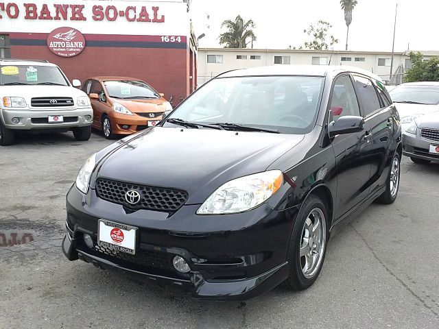 Toyota Matrix 2003 photo 3