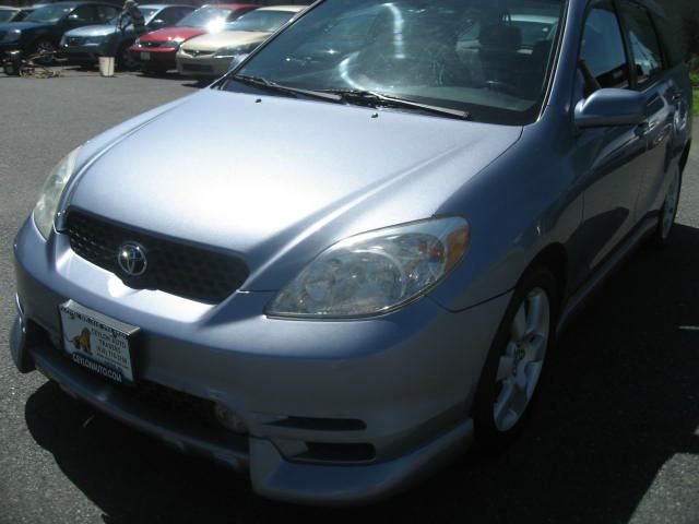 Toyota Matrix 2003 photo 1