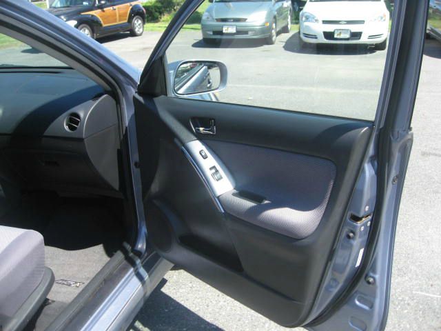 Toyota Matrix 2003 photo 3