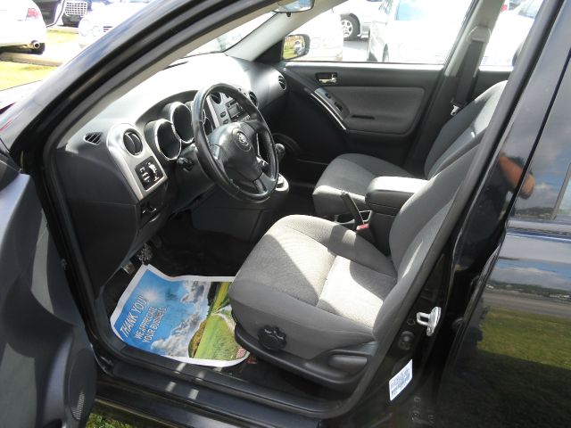 Toyota Matrix 2003 photo 2