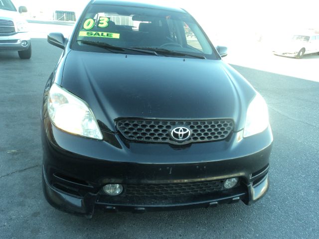 Toyota Matrix 2003 photo 13