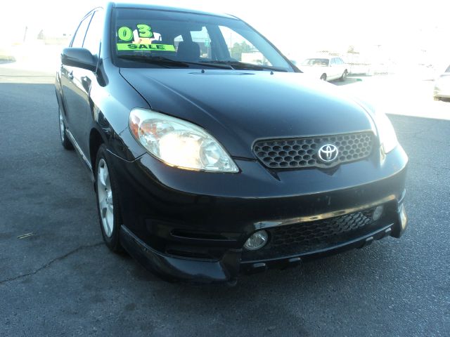 Toyota Matrix 2003 photo 15