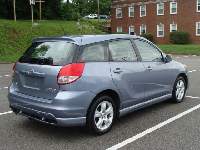 Toyota Matrix 2003 photo 3