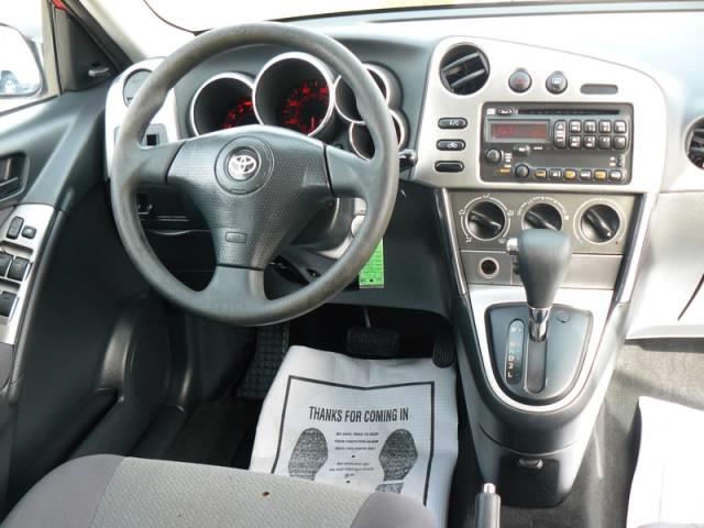 Toyota Matrix 2003 photo 4