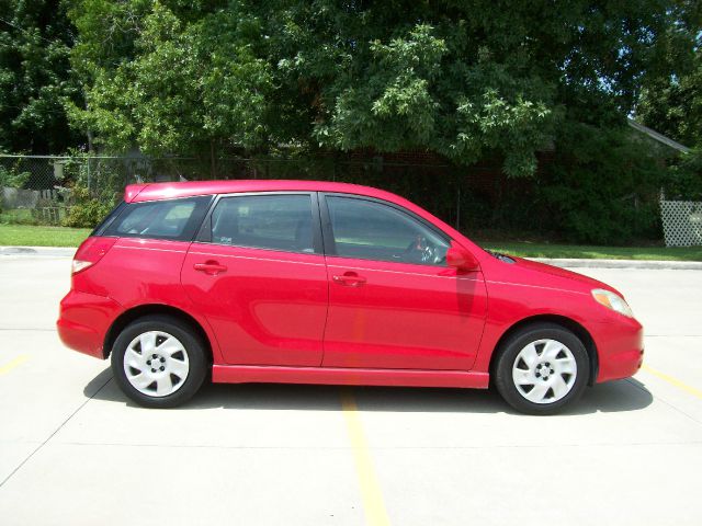 Toyota Matrix 2003 photo 1