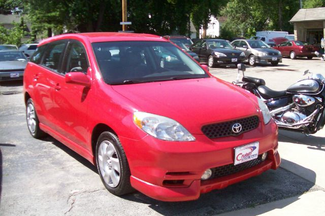 Toyota Matrix 2004 photo 1