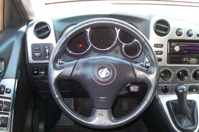 Toyota Matrix 2004 photo 2