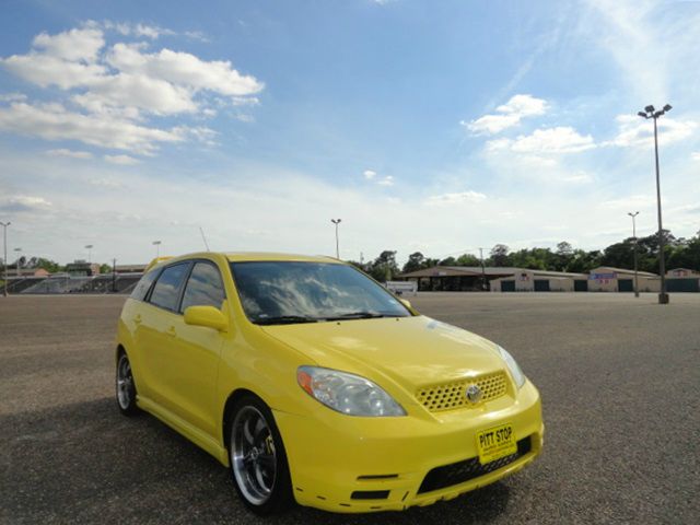 Toyota Matrix 2004 photo 11