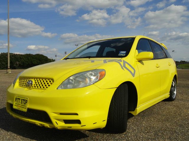 Toyota Matrix 2004 photo 16