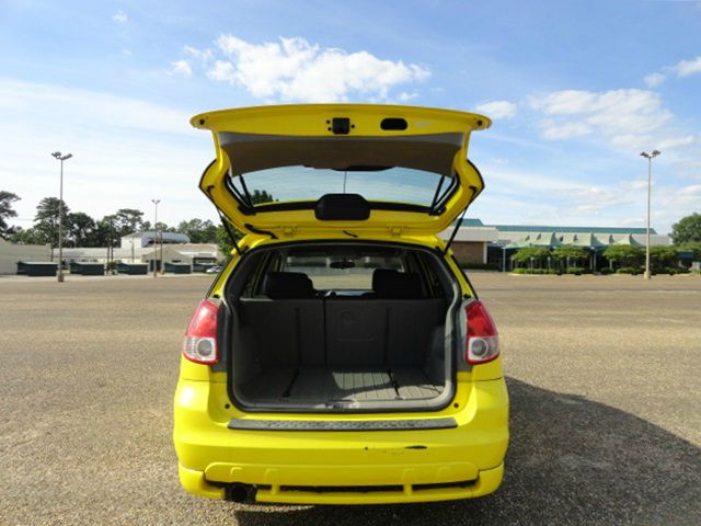 Toyota Matrix 2004 photo 22