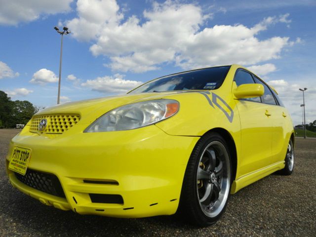 Toyota Matrix 2004 photo 9