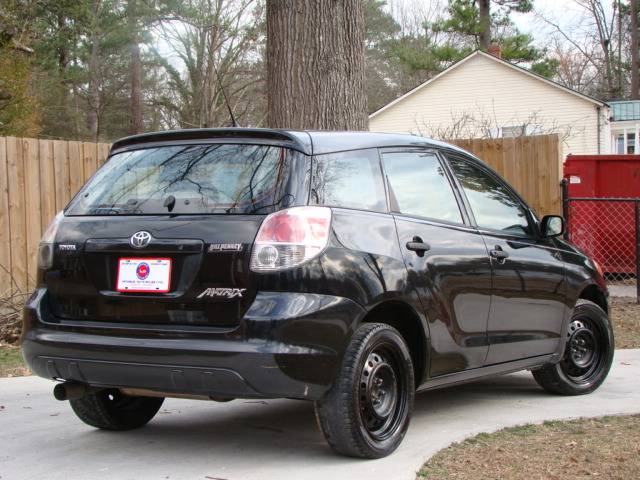 Toyota Matrix Laramie Quad Cab Long Bed 4WD Sport Utility