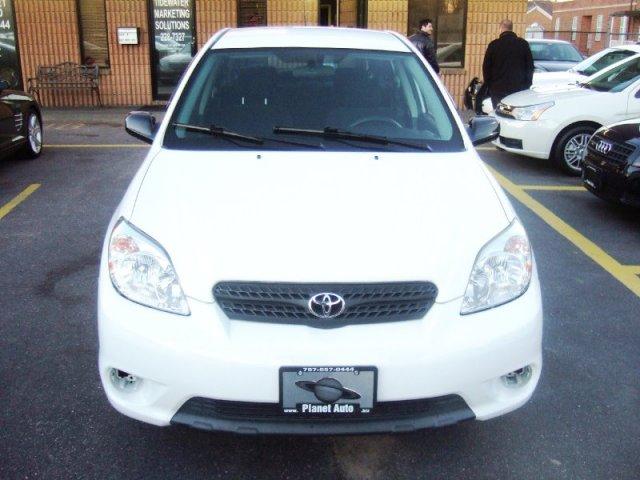 Toyota Matrix 2005 photo 2