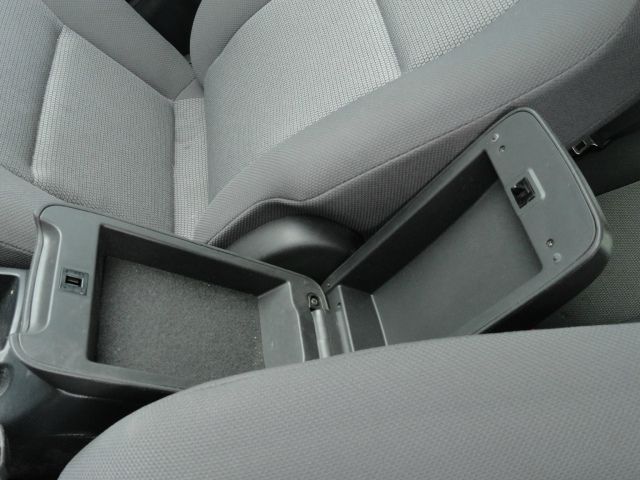 Toyota Matrix 2005 photo 10