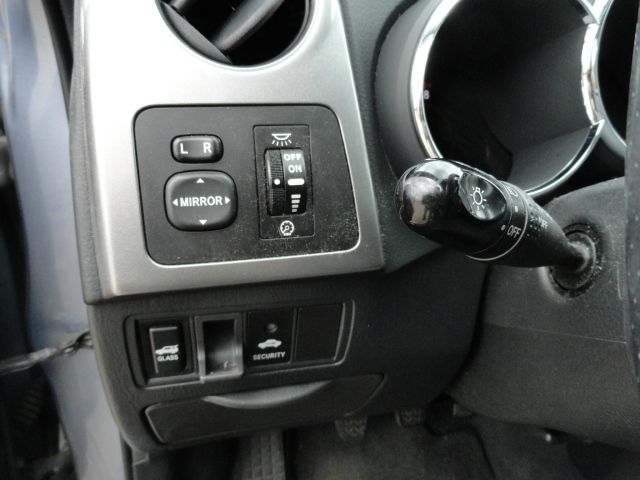 Toyota Matrix 2005 photo 15