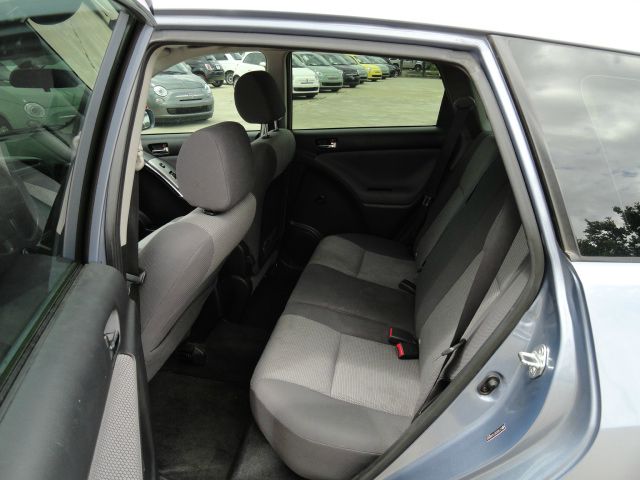 Toyota Matrix 2005 photo 2