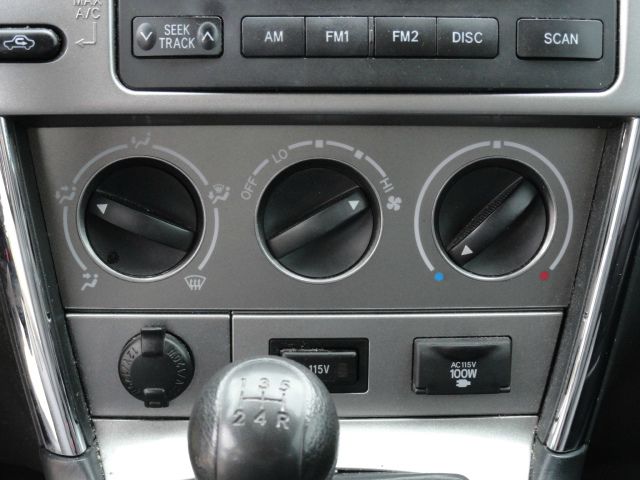 Toyota Matrix 2005 photo 21