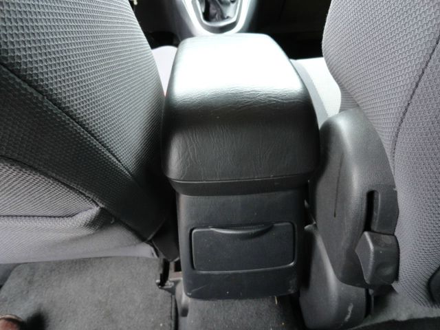 Toyota Matrix 2005 photo 23