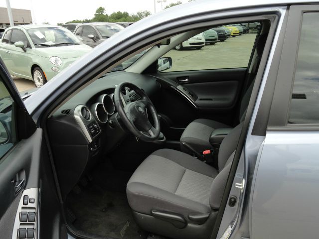 Toyota Matrix 2005 photo 26