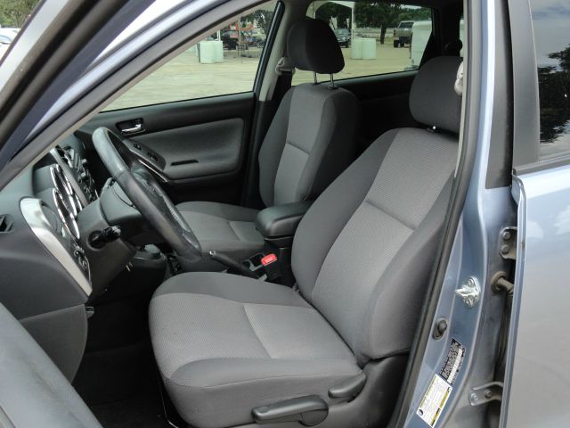 Toyota Matrix 2005 photo 3