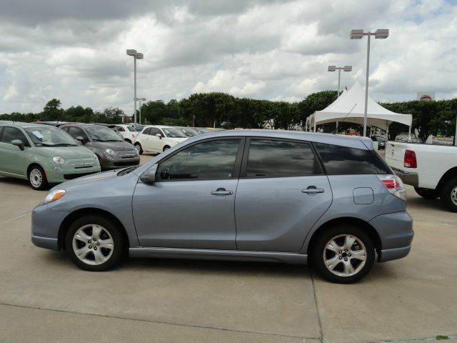 Toyota Matrix 2005 photo 33