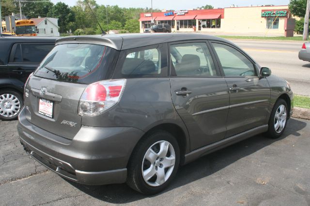 Toyota Matrix 2005 photo 2