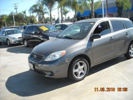 Toyota Matrix XLS Sport Utility