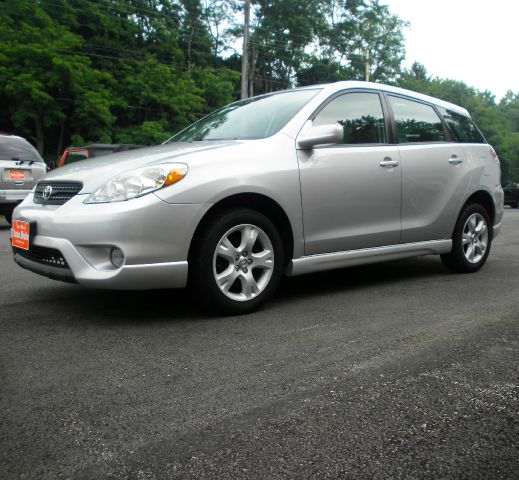 Toyota Matrix 2005 photo 1