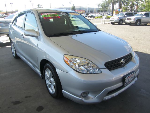 Toyota Matrix SLT Quad Cab Short Bed 4WD SUV