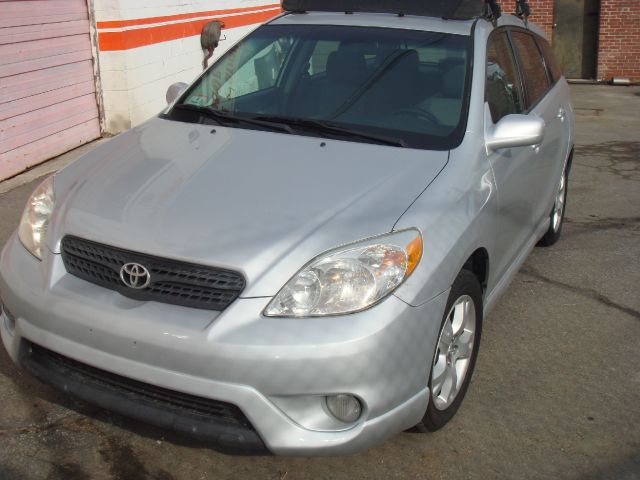 Toyota Matrix 2005 photo 4