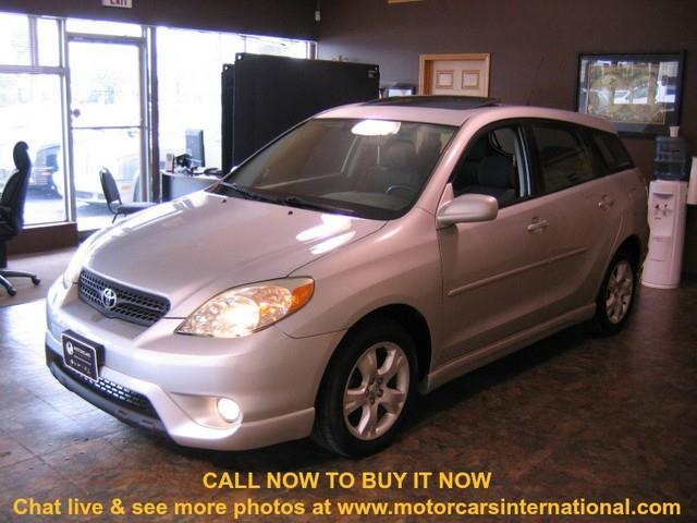 Toyota Matrix 2005 photo 2