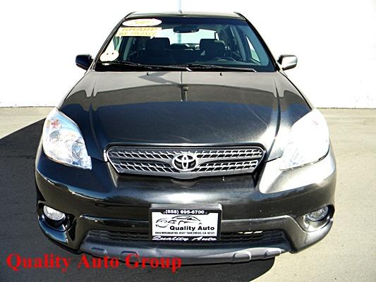 Toyota Matrix XLS Sport Utility