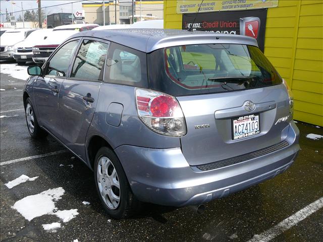 Toyota Matrix 2005 photo 1