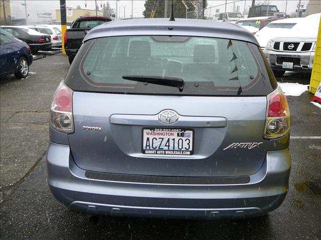 Toyota Matrix 2005 photo 2