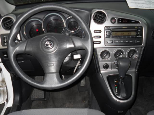 Toyota Matrix 2005 photo 2