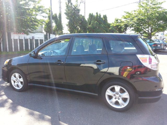 Toyota Matrix 2005 photo 1