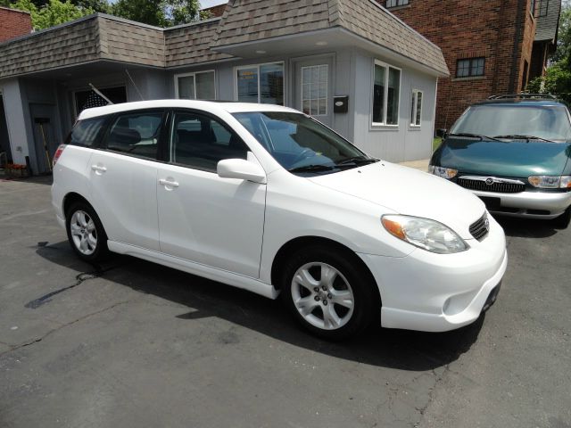 Toyota Matrix 2005 photo 3